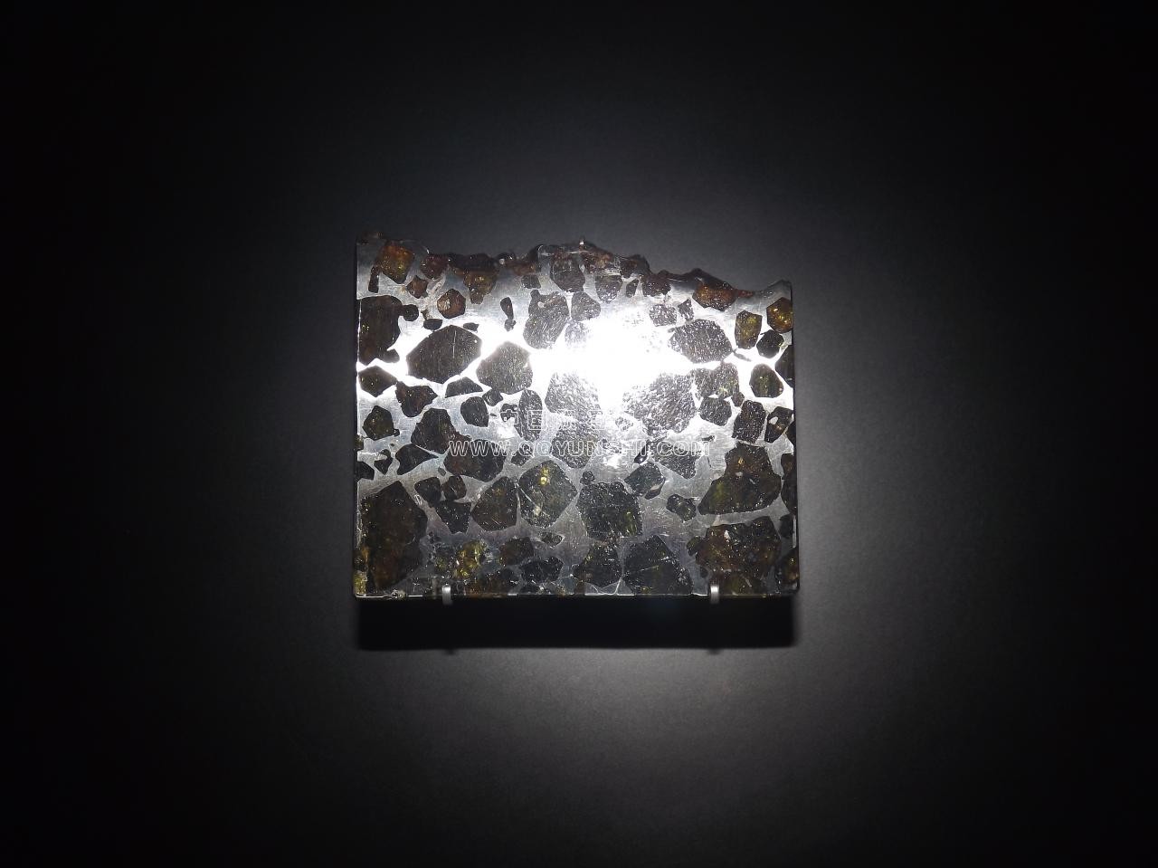 dscf2341[1溢达集团 ]在运输途中丢失”的第一个展览.jpg