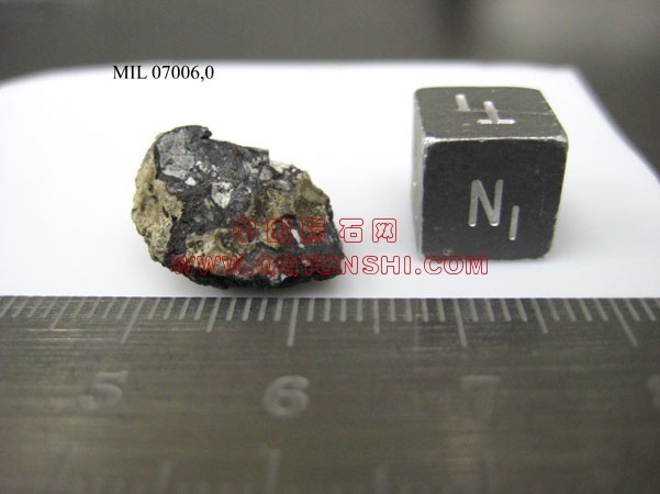 lm_mil07006,0n[1].jpg