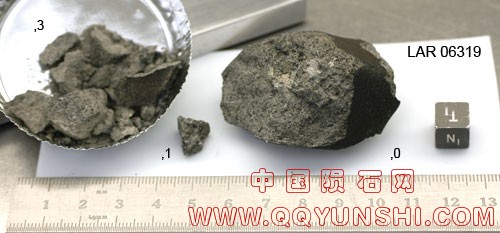 LAR06319.jpg