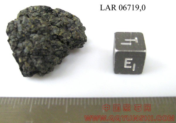 lar06719,0e.jpg