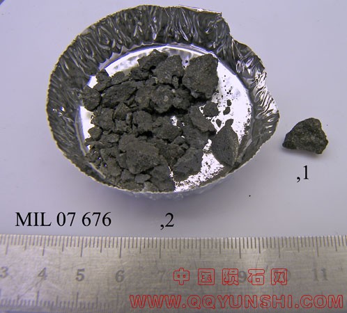 MIL07676,1,2.jpg