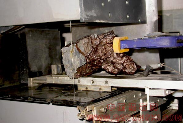 meteorite saw.jpg