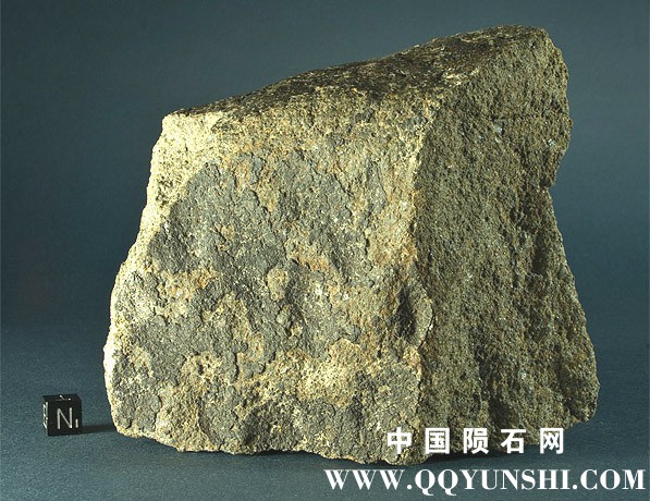 Mount_Tazerzait_meteorite_597.jpg