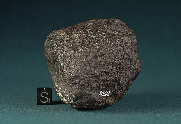Meteorite Meteoritenfund 407g photo.jpg