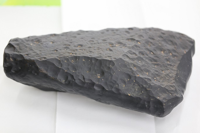 总长28cm,上底6cm，下底15cm,质量3745g