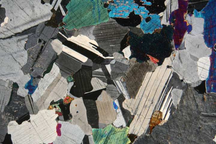 Gabbro-thin-section.jpg