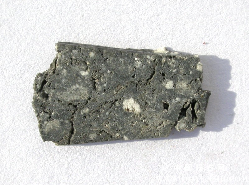 Dho280-0.241g.jpg