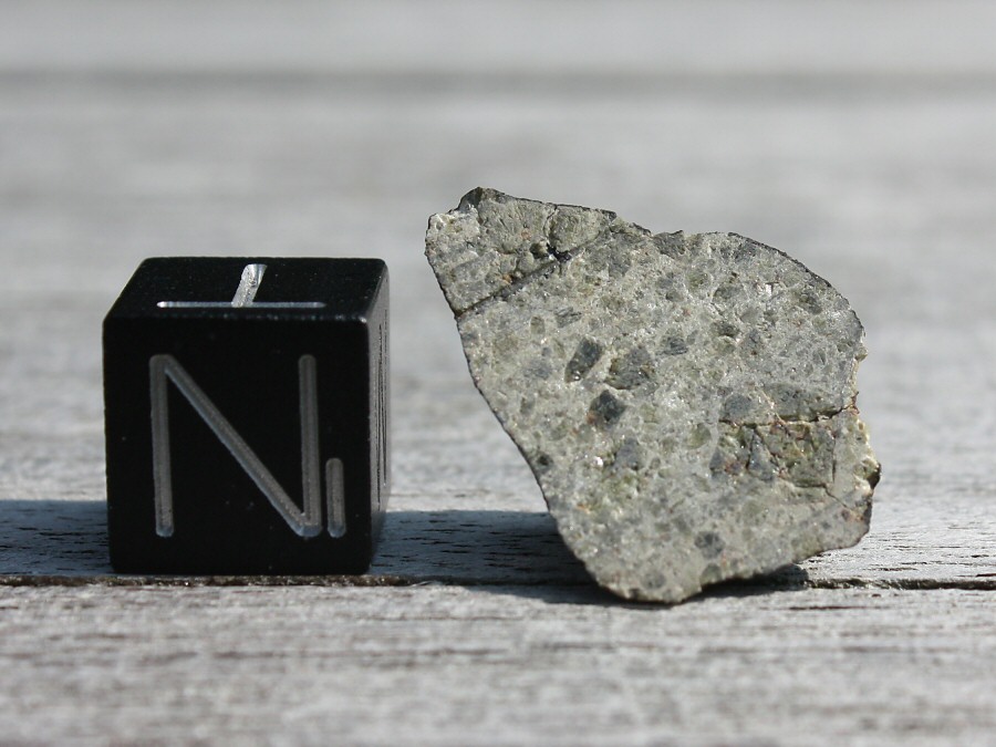 NWA6421_2-31g_a_large.jpg