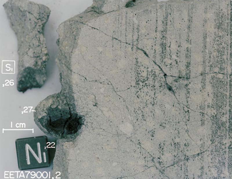 EETA79001(S81-25243).jpg