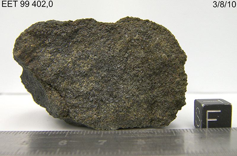 EET99402,0i.jpg