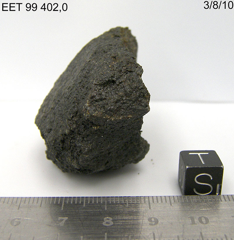 EET99402,0TS.jpg