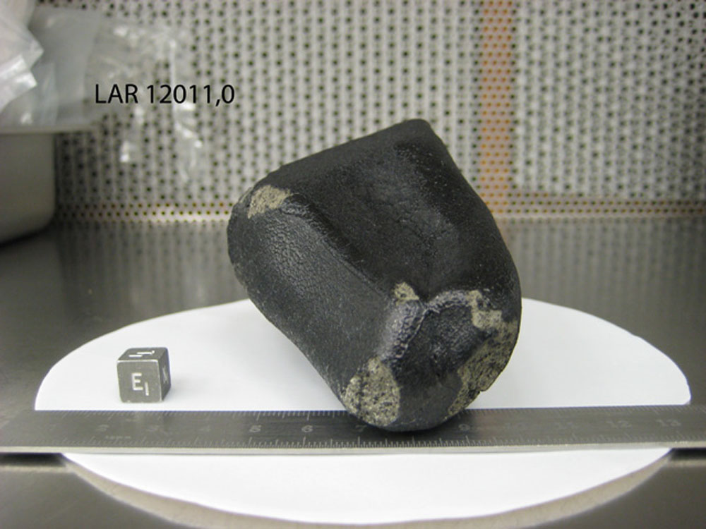 lar12011,0e.jpg