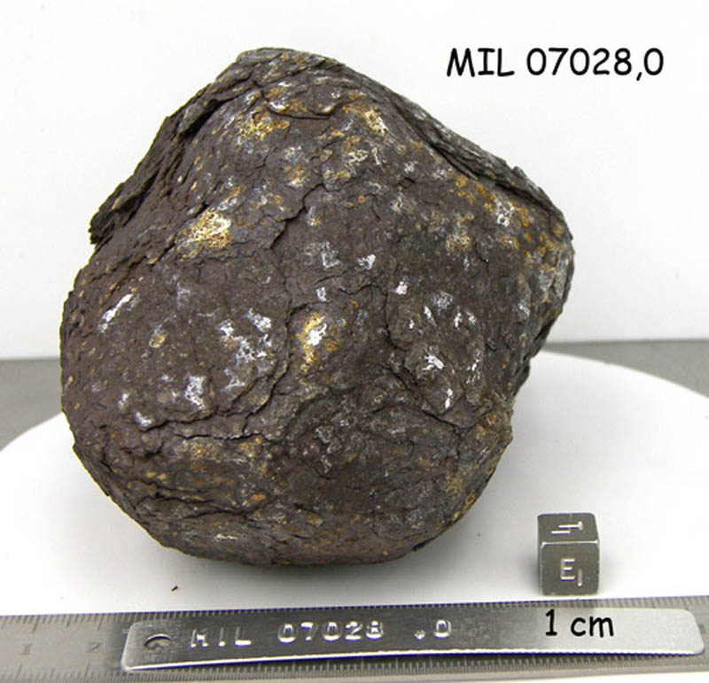 mil07028,0E.jpg