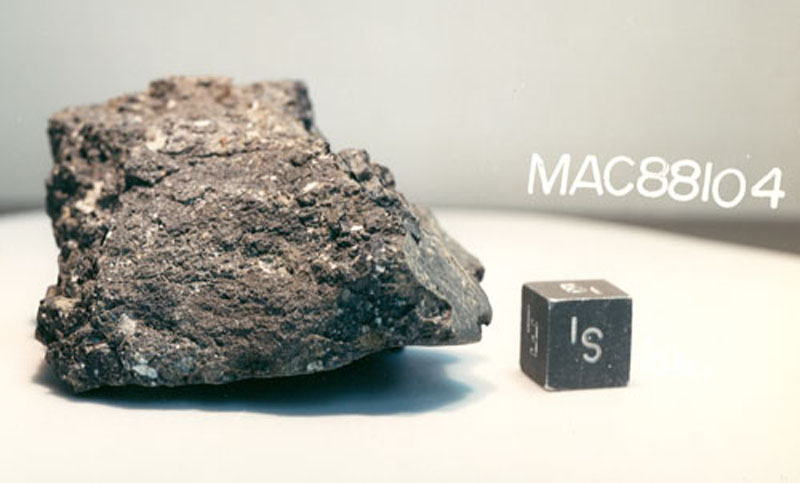 MAC88104A.jpg