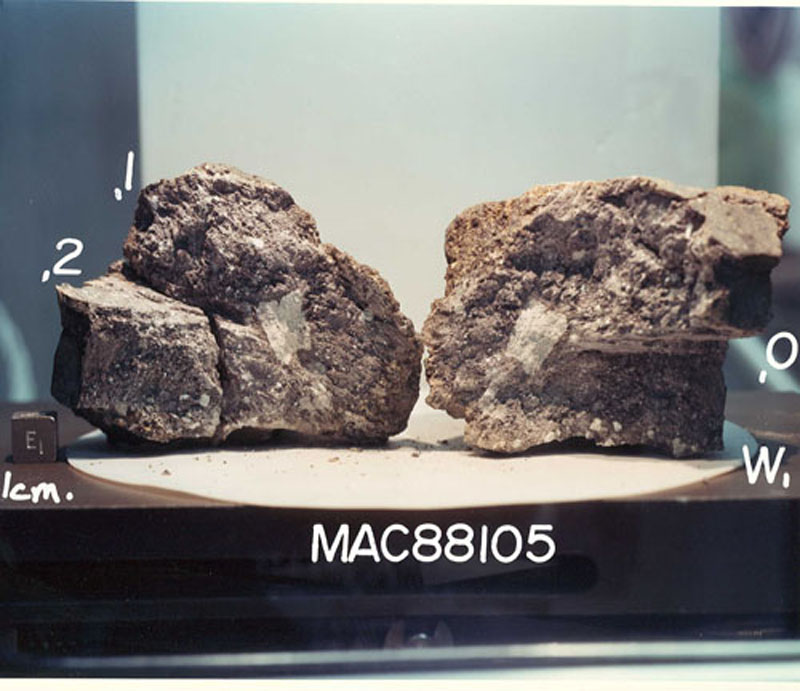 MAC88105C.jpg