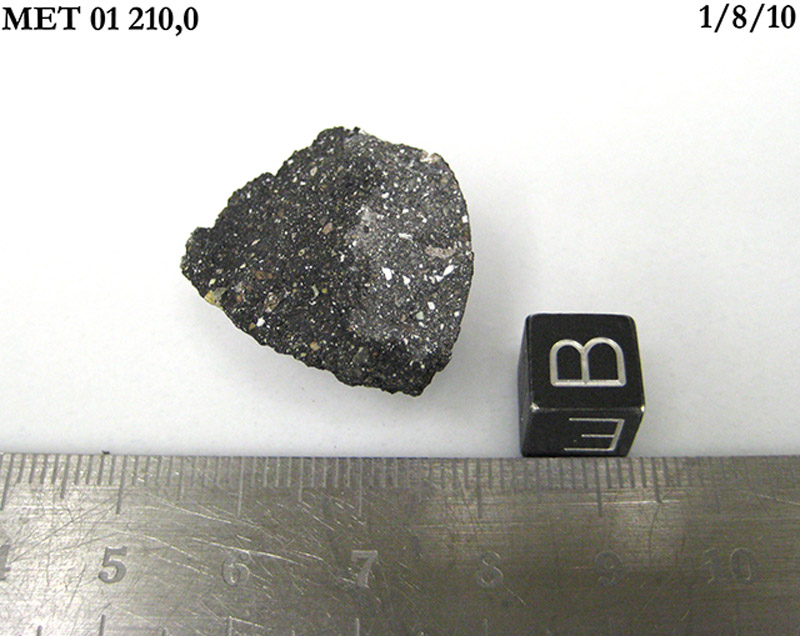 MET01210,0BE.jpg