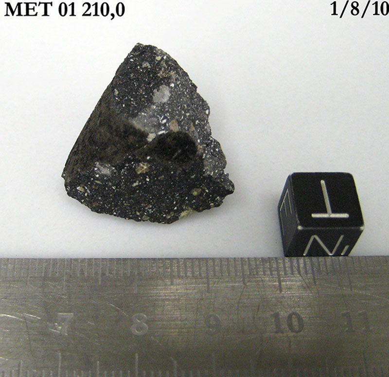 MET01210,0TN.jpg
