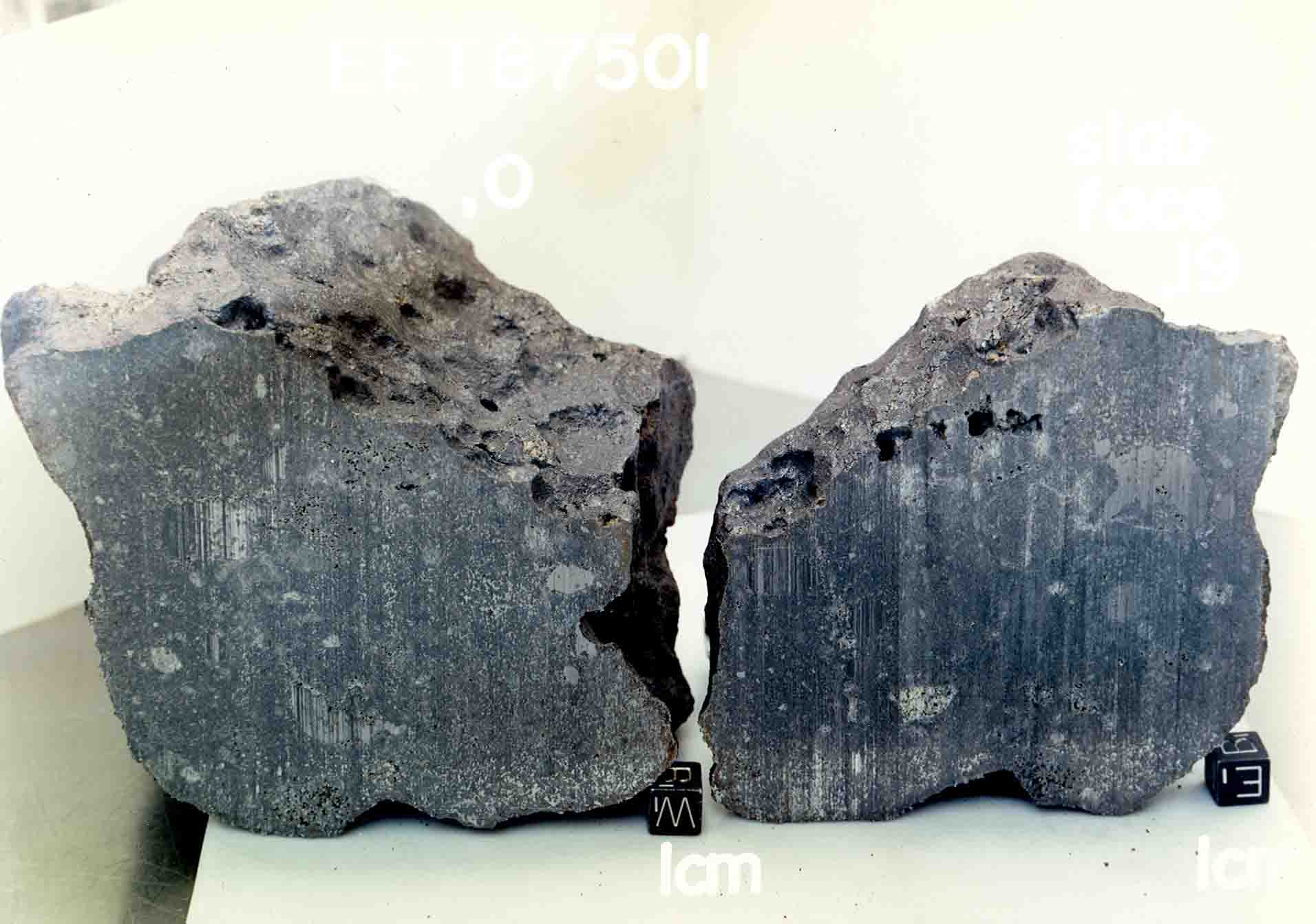 EET87501K.jpg