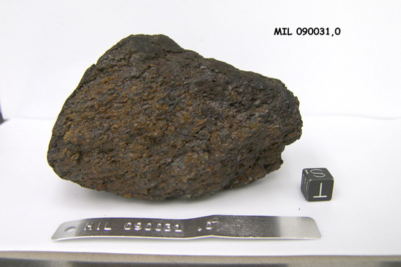 MIL090031,0t.jpg