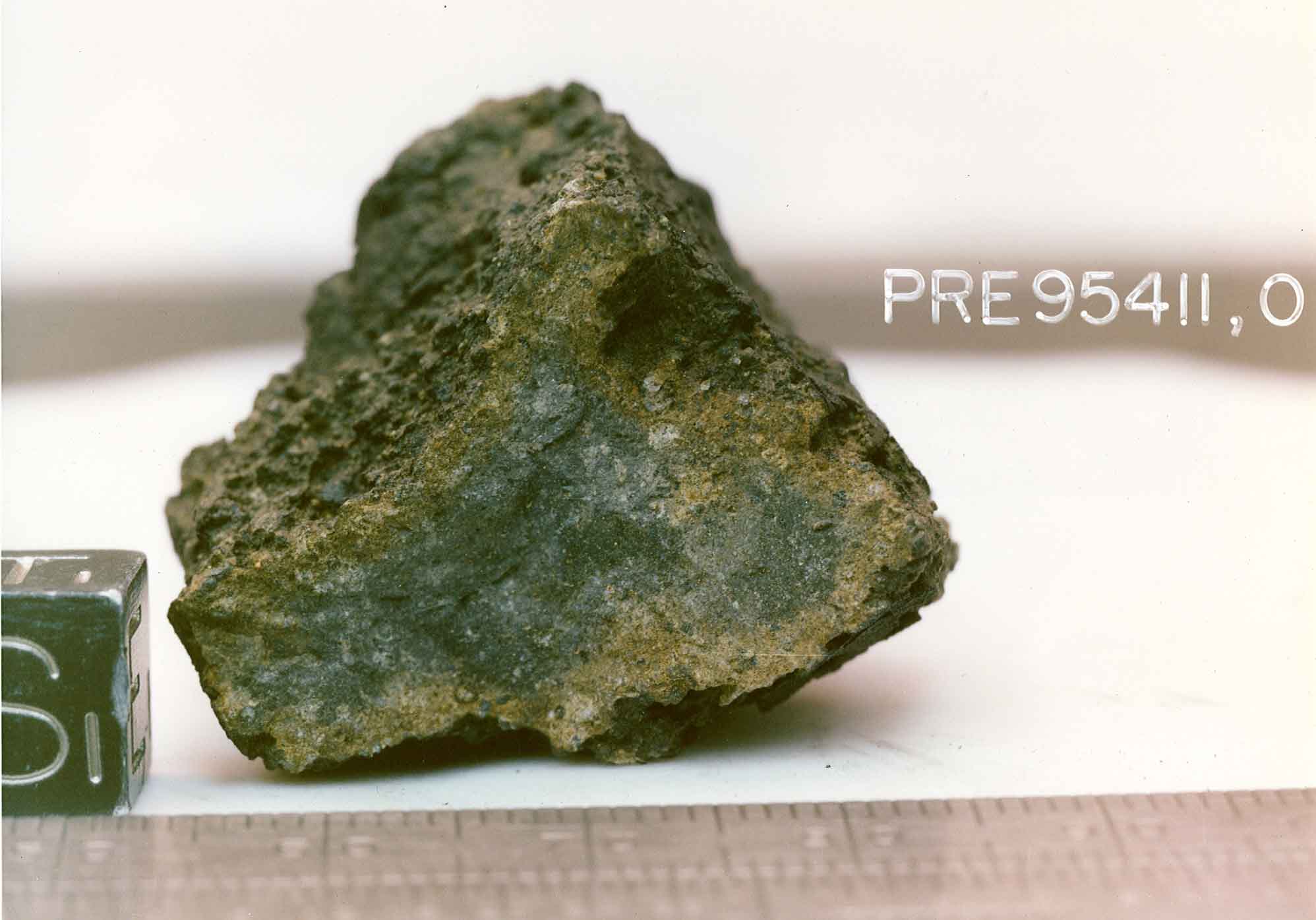 PRE95411A.jpg