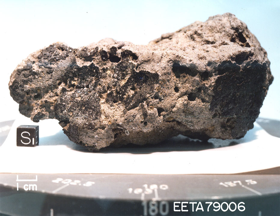 eeta79006c.jpg
