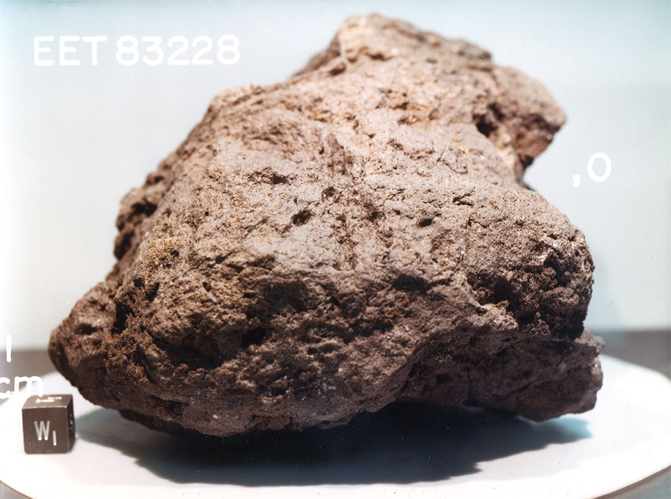 eet83228e.jpg