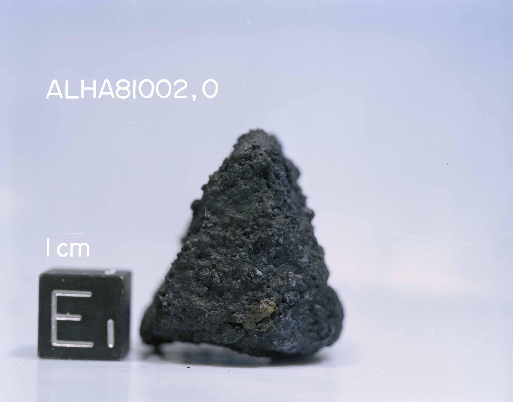 ALHA81002(S82-35878).jpg