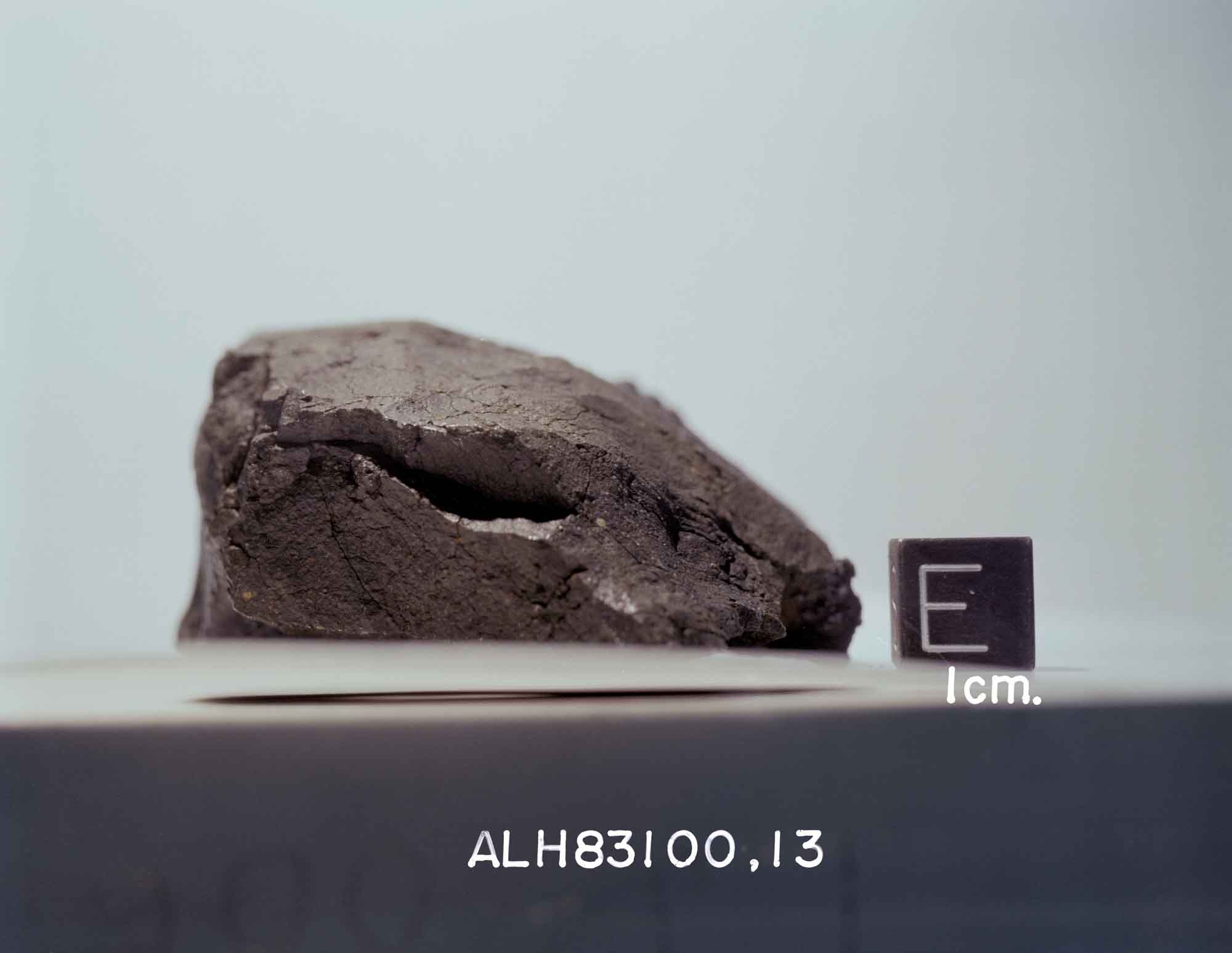 ALH83100s86-27651).jpg