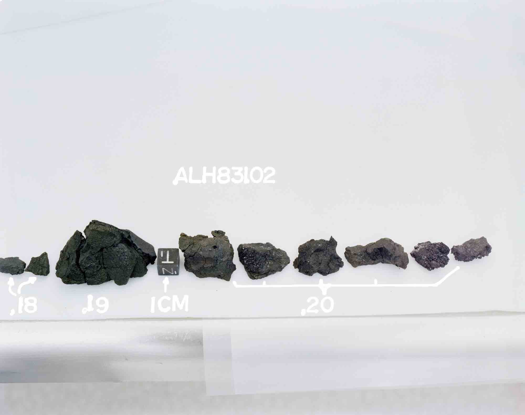 ALH83102(s86-28128).jpg