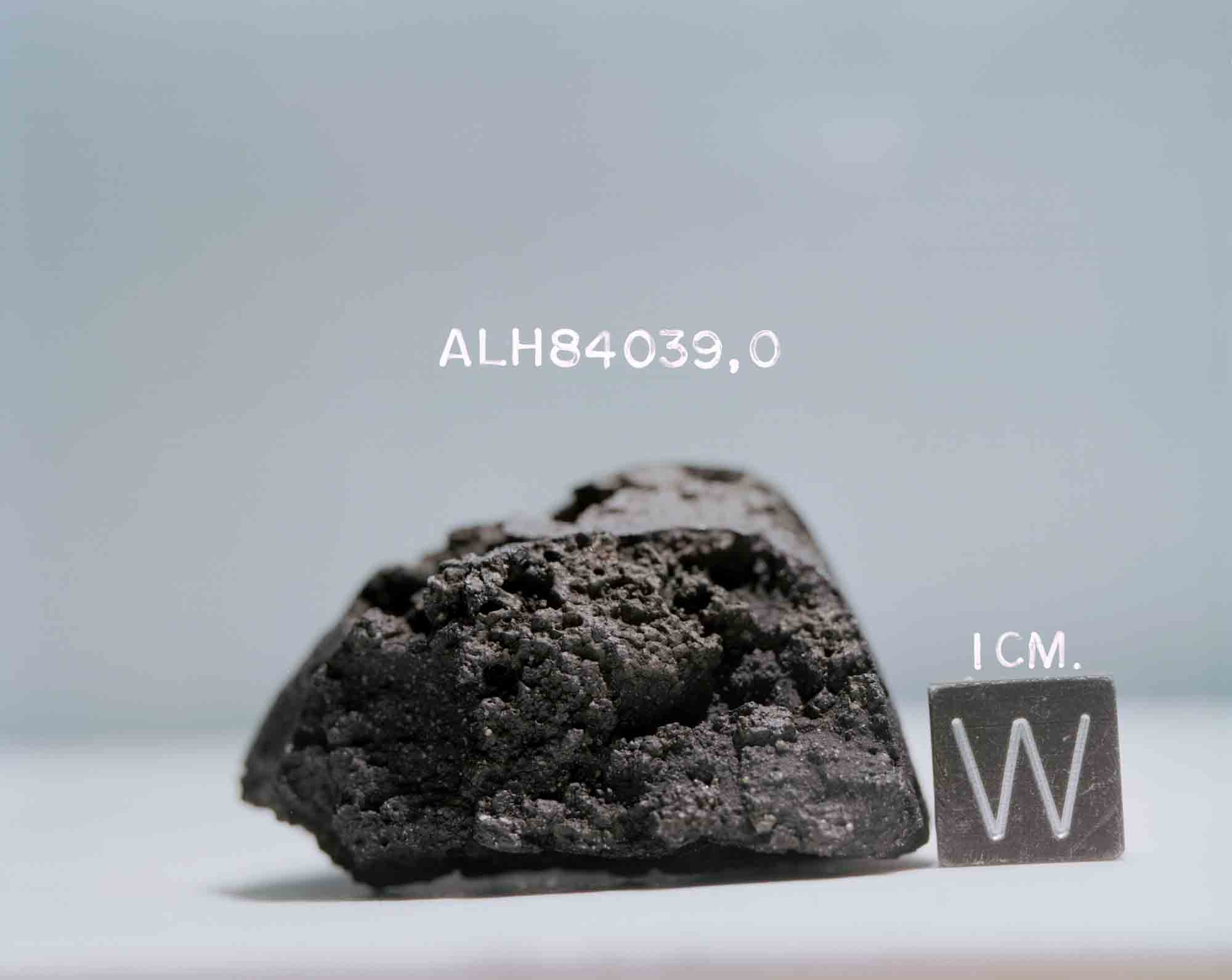 ALH84039(s85-39369).jpg