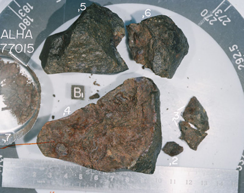 ALHA77015(S79-25565).jpg