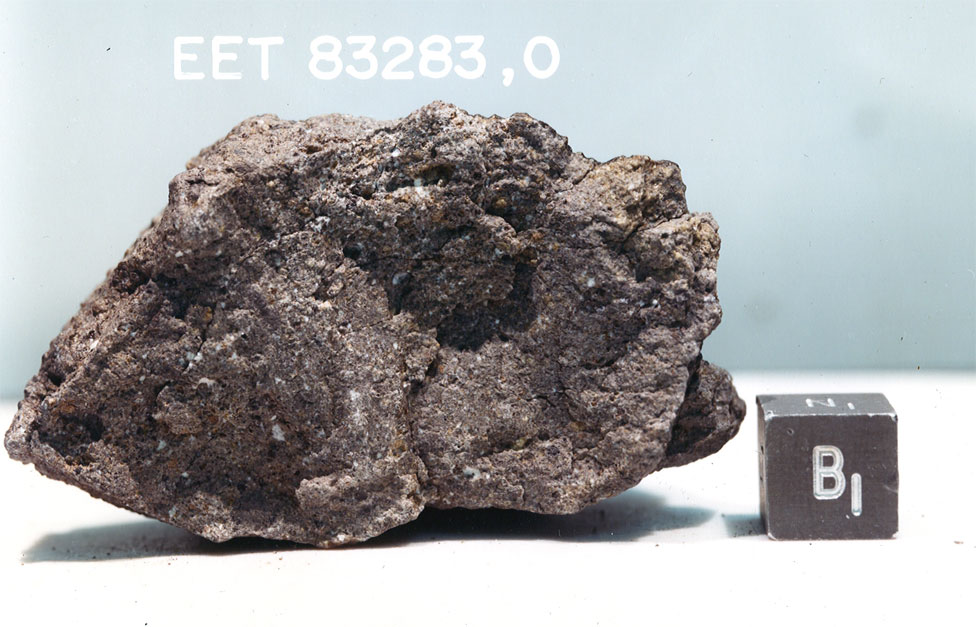 eet83283c.jpg
