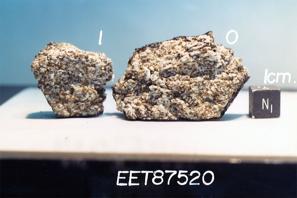 EET87520A.jpg