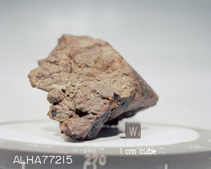 ALHA77215(S79-26520).jpg