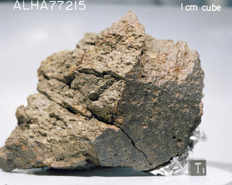 ALHA77215(S79-26522).jpg