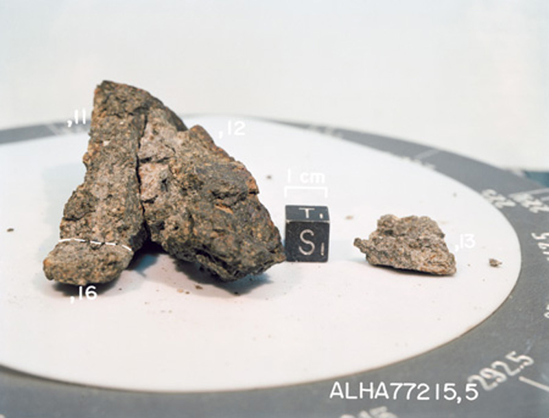 ALHA77215(S80-41744).jpg