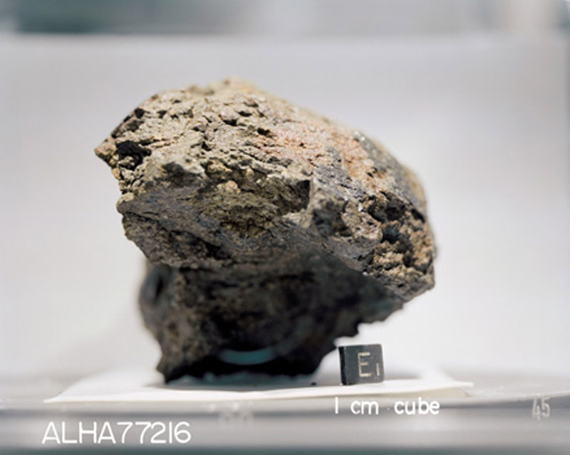 ALHA77216(S79-26496).jpg