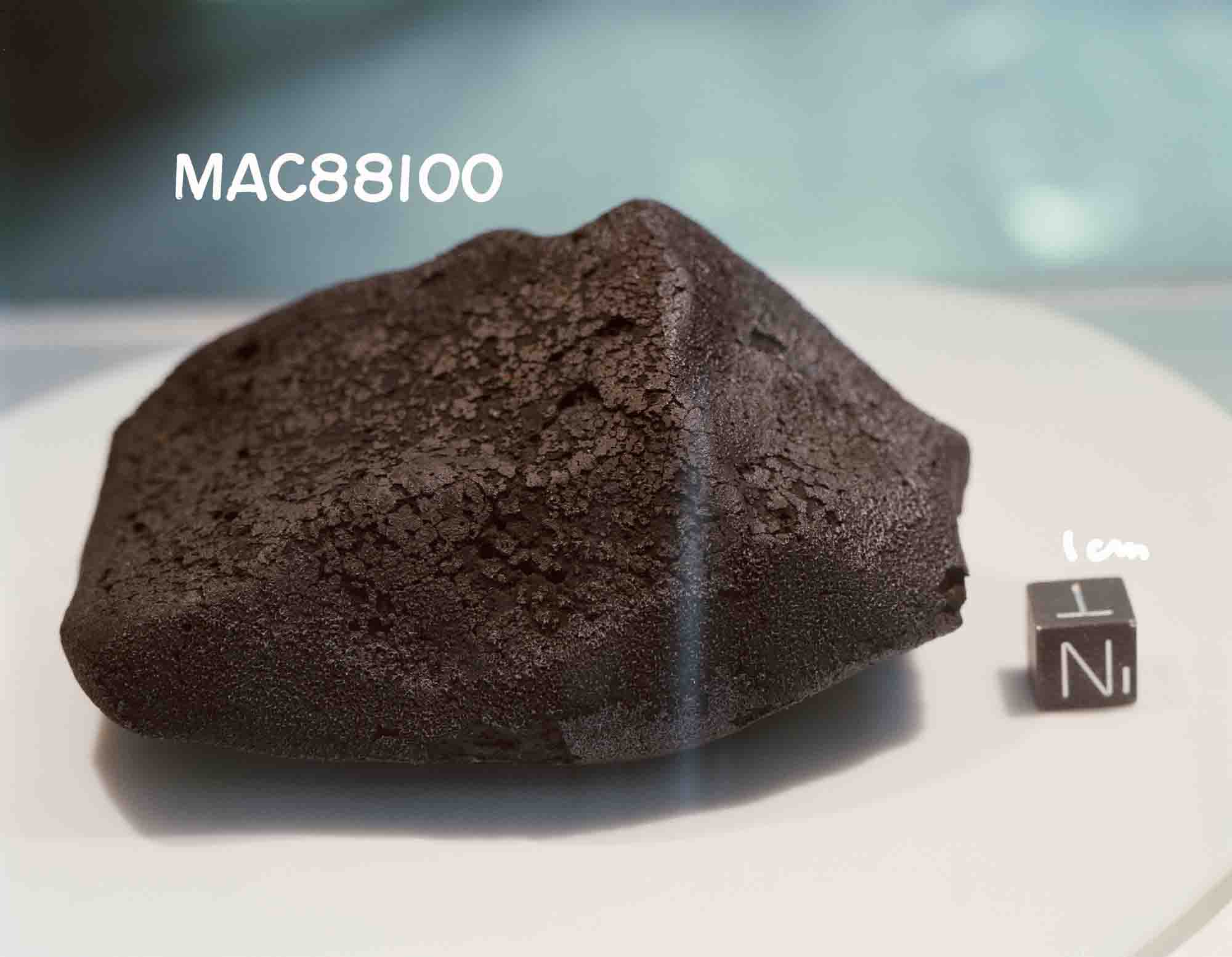 MAC88100(s89-39399).jpg