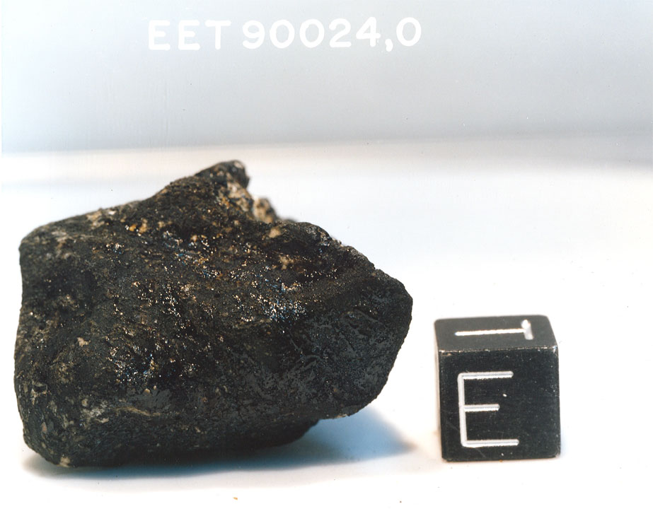eet90024f.jpg