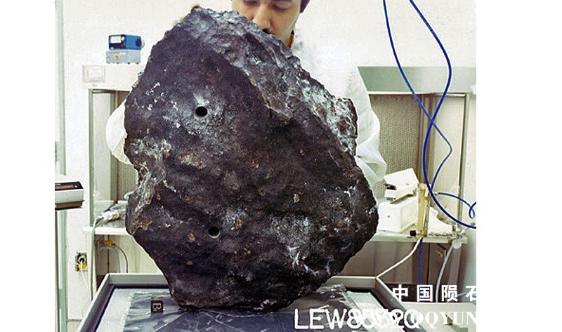 rixwrbqggo3.jpg