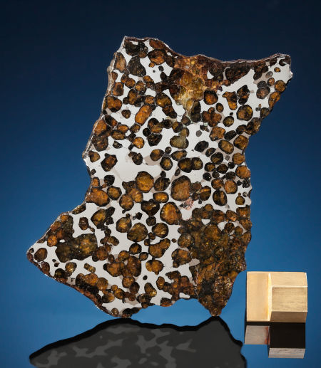 12.25 x 9.50 x 0.22 cm), weighs 86 gm.jpg