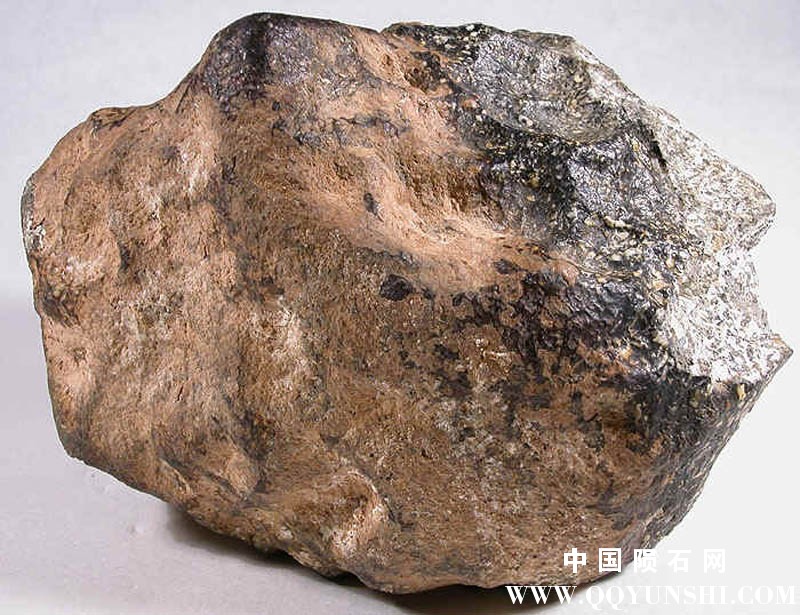 灶神星陨石 NWA 2650 EUCRITE-6.jpg