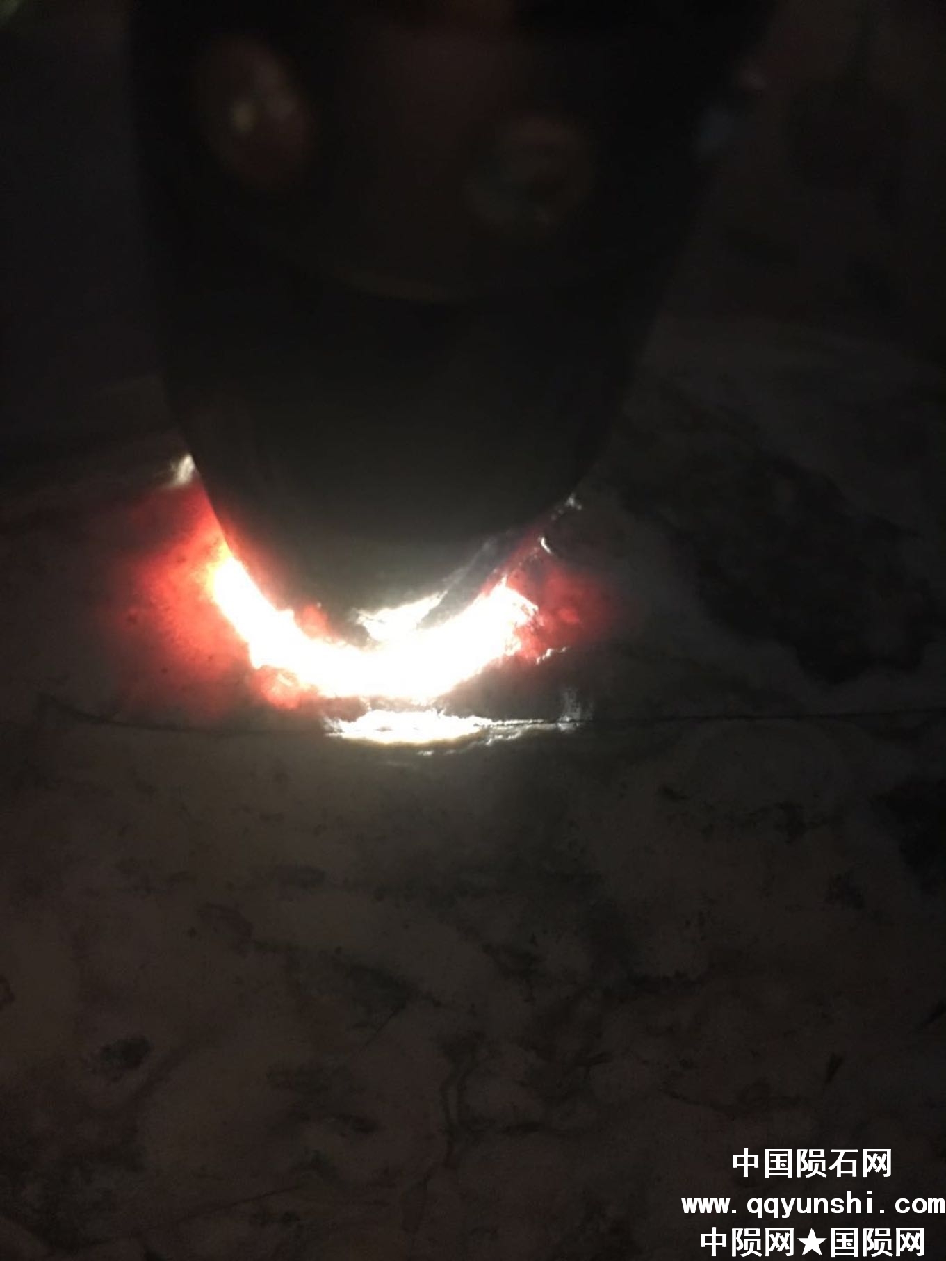打灯透光