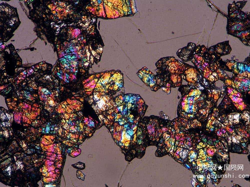 14 NWA 2986 Shergottite for John 002P1000.jpg