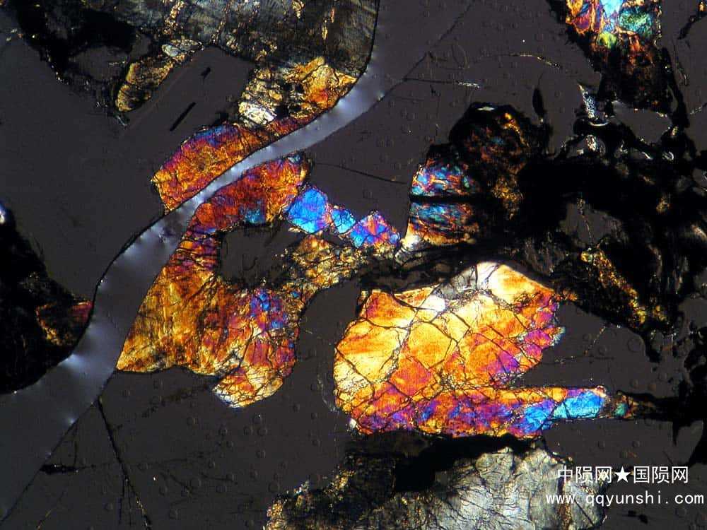 16 NWA 7320 Martian Gabbroic Shergottite TS1106 021P1000.jpg