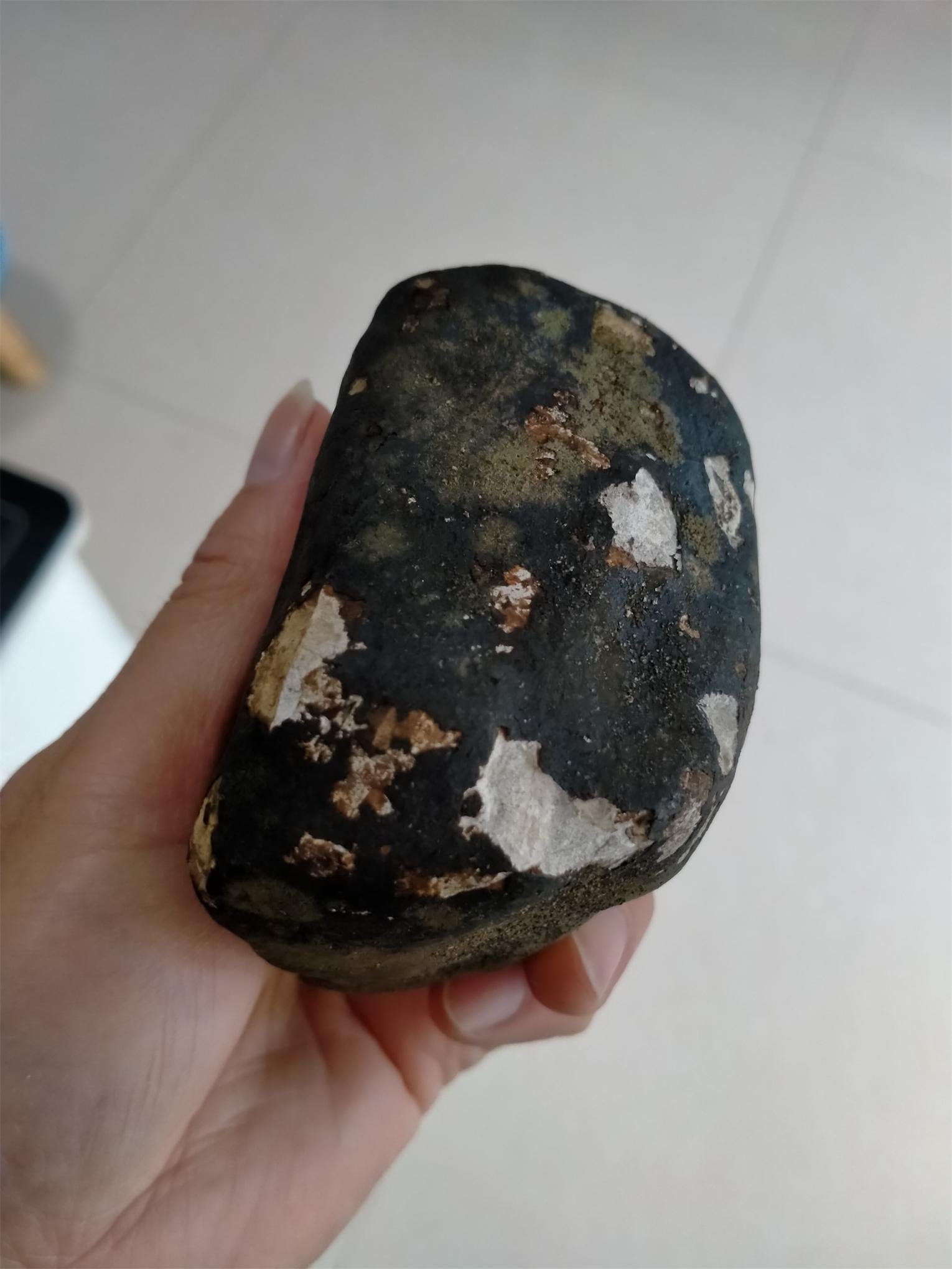 陨石2-3.jpg
